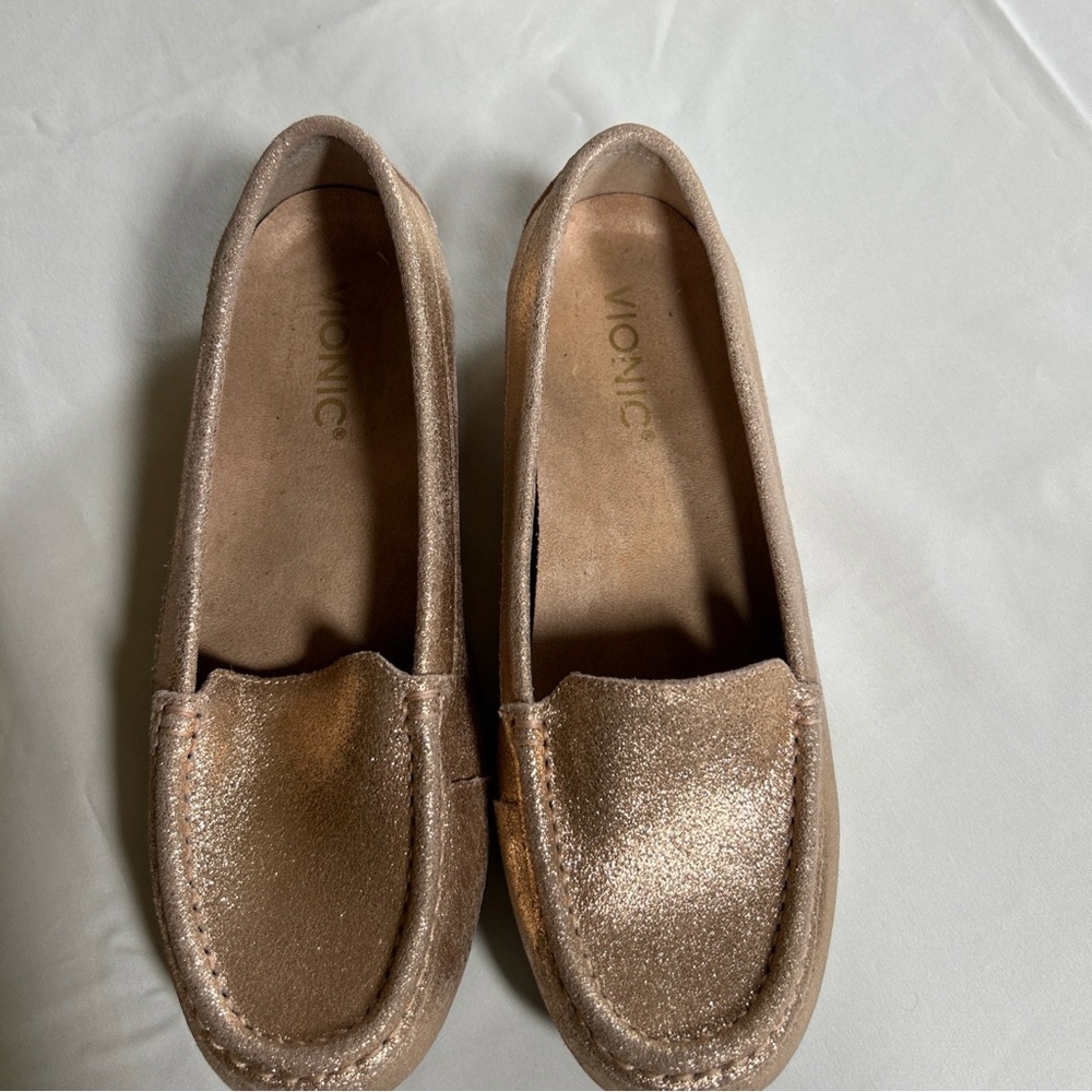Vionic Women's Debbie Metallic Rose Gold Slip on shoes Sz 7-EUC
